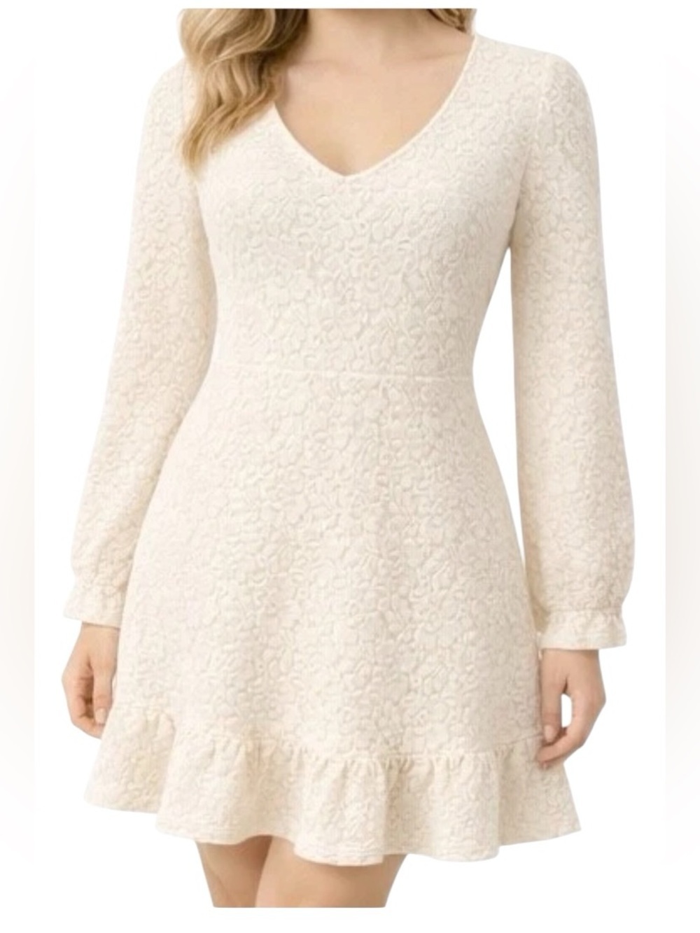 Wild Fable Junior Cream VNeck Long Sleeve Stretchy Lace Mini Dress New medium